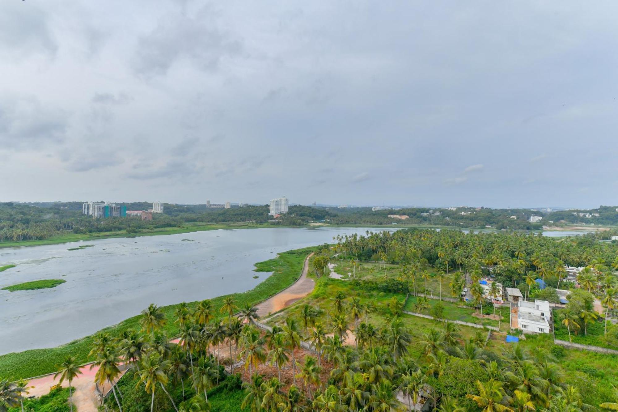 Super Hotel O Tyche Stays Thiruvananthapuram Ngoại thất bức ảnh